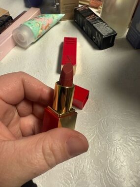 Valentino lipstick travel size